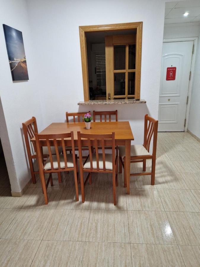 Schoene Ferienwohnung Ca. 350M Vom Strand Entfernt Oropesa del Mar Zewnętrze zdjęcie