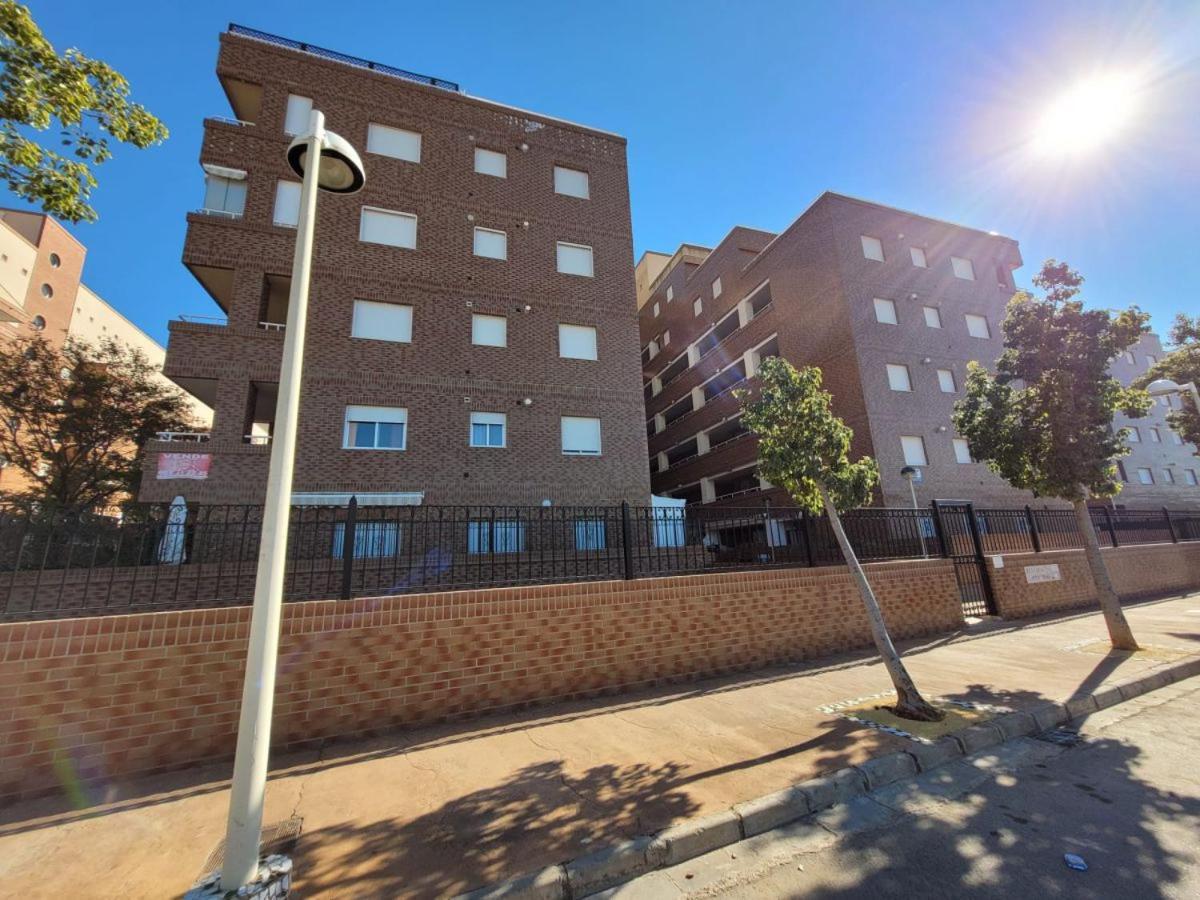 Schoene Ferienwohnung Ca. 350M Vom Strand Entfernt Oropesa del Mar Zewnętrze zdjęcie